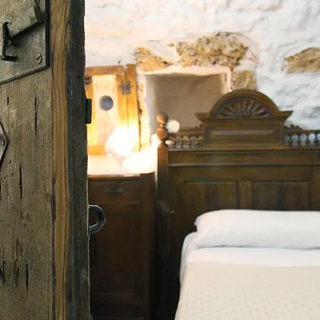 Trullo Vega By Apulia Apartament *
